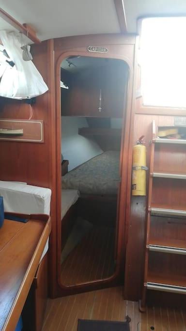 Boat-Apartamento Flotante Cadiz.. La Juanita Arroyo Eksteriør bilde